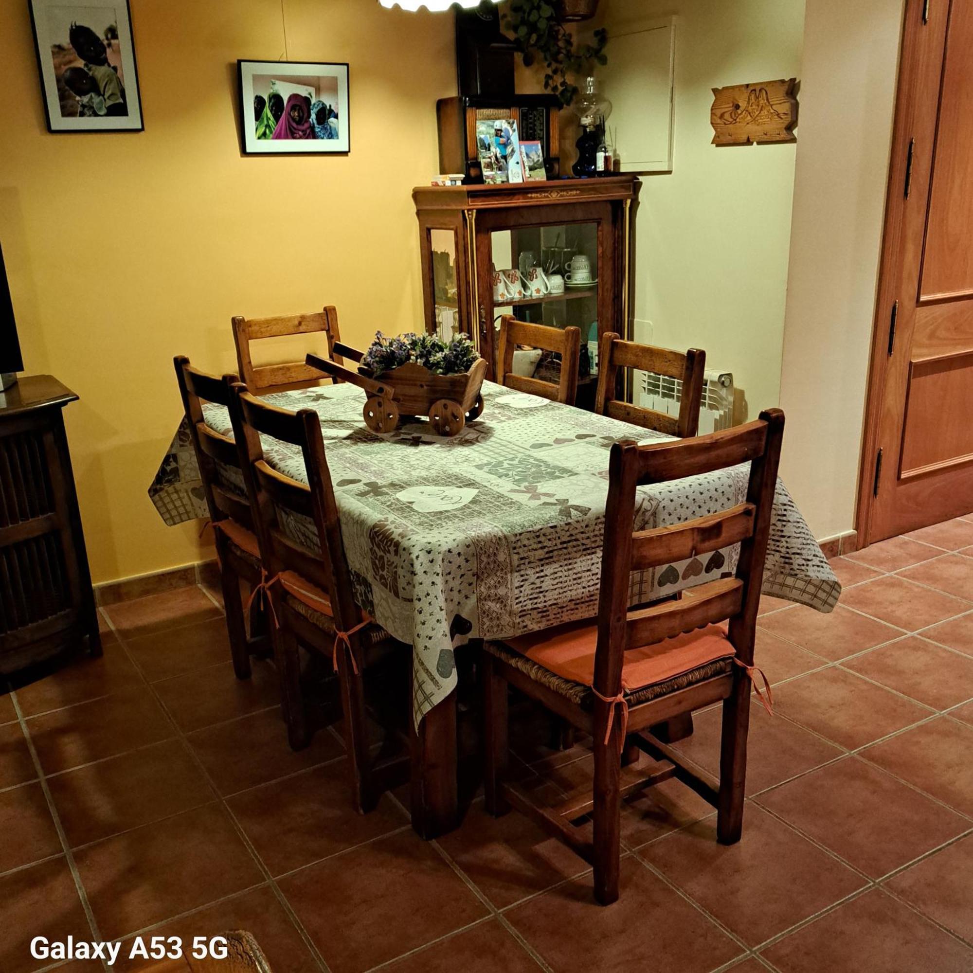 Apartmán Ensija Pedraforca Saldés Exteriér fotografie