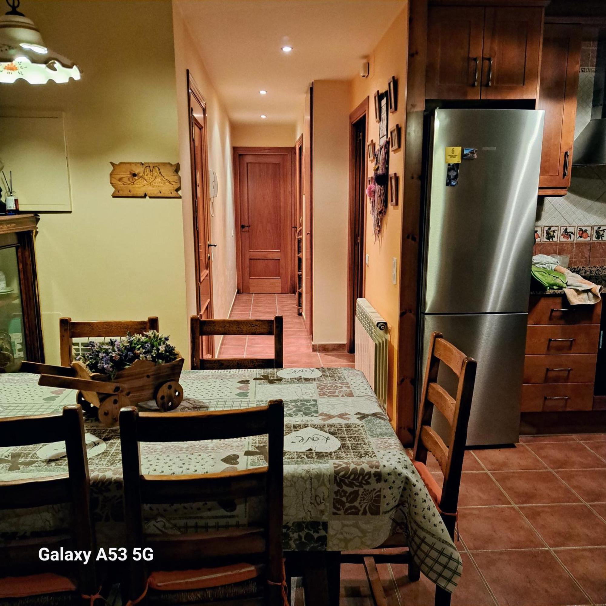 Apartmán Ensija Pedraforca Saldés Exteriér fotografie