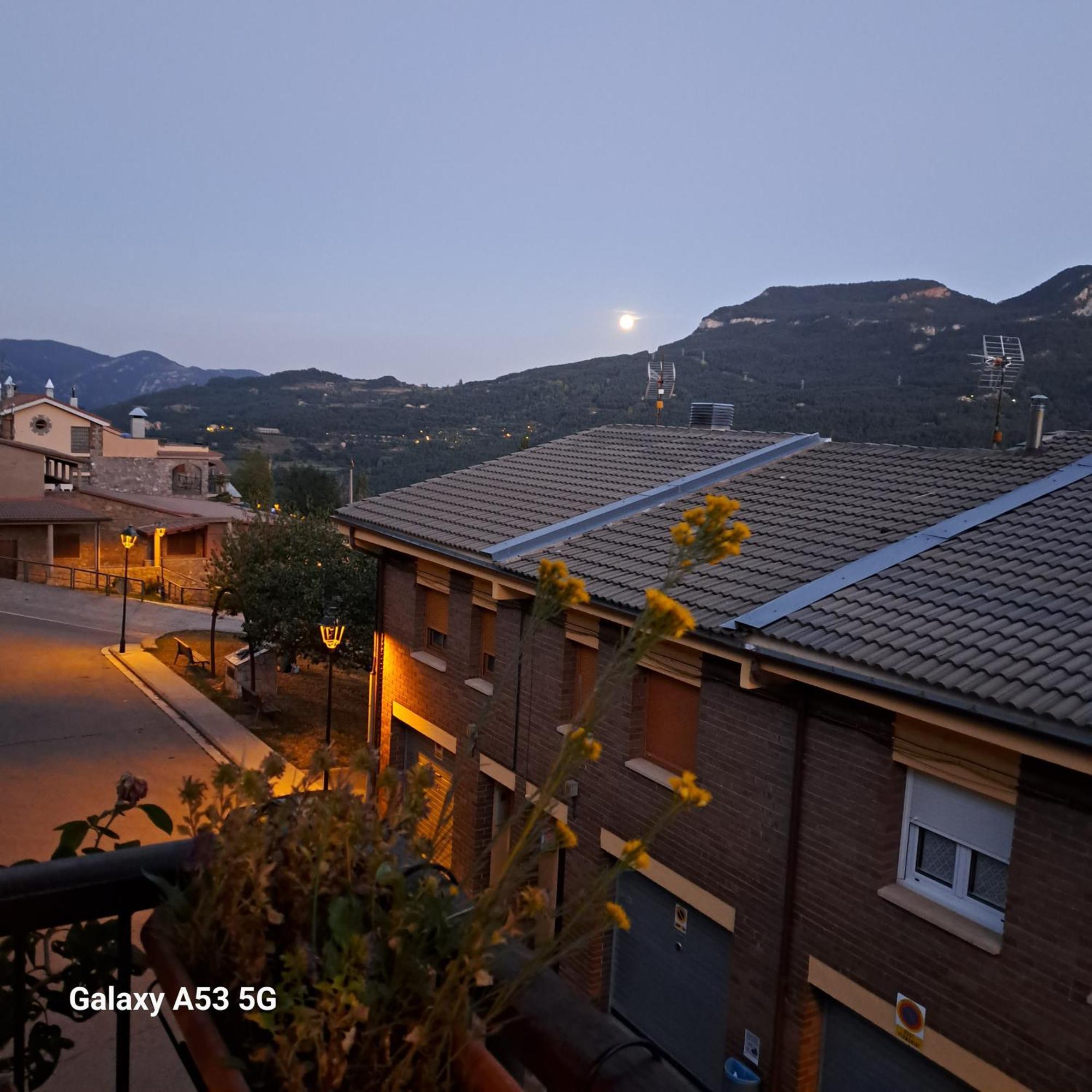 Apartmán Ensija Pedraforca Saldés Exteriér fotografie